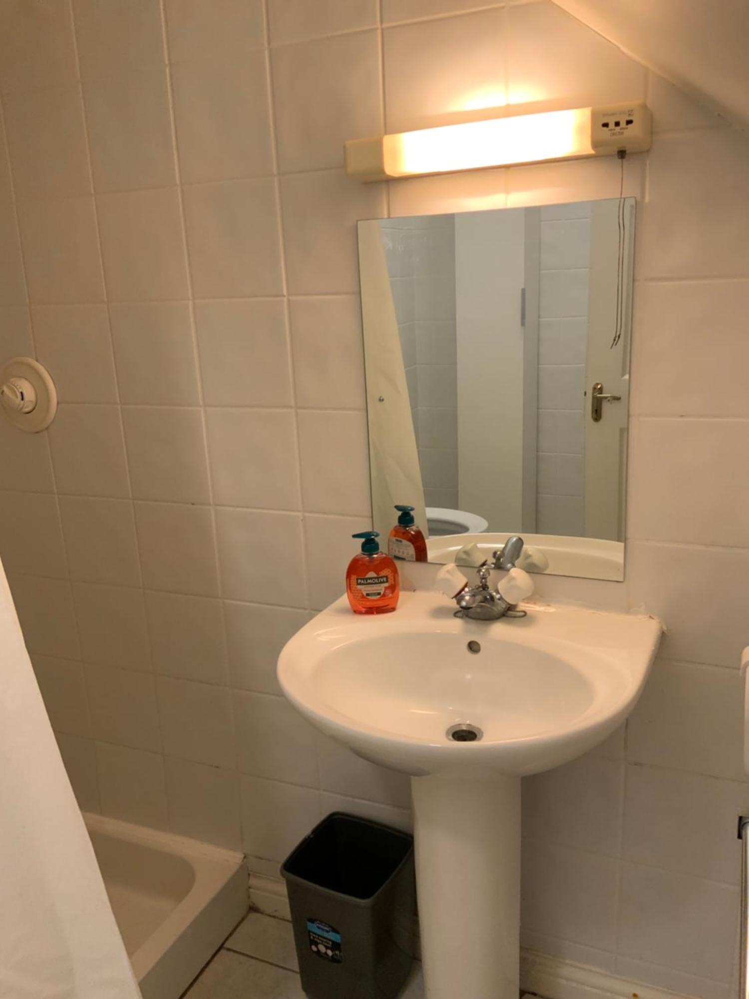 Quite And Cozy 2 Bedroom Apartment Galway Exterior foto
